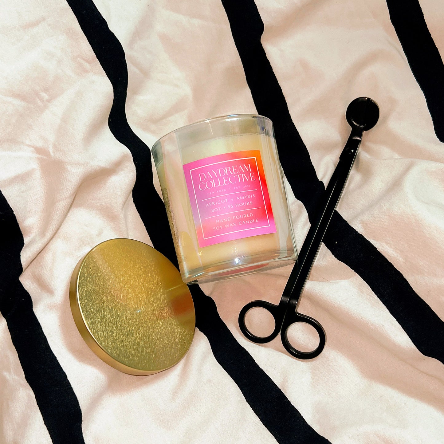 APRICOT + AMYRIS 8OZ CANDLE