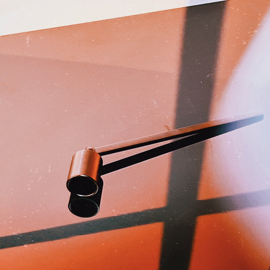 CANDLE SNUFFER