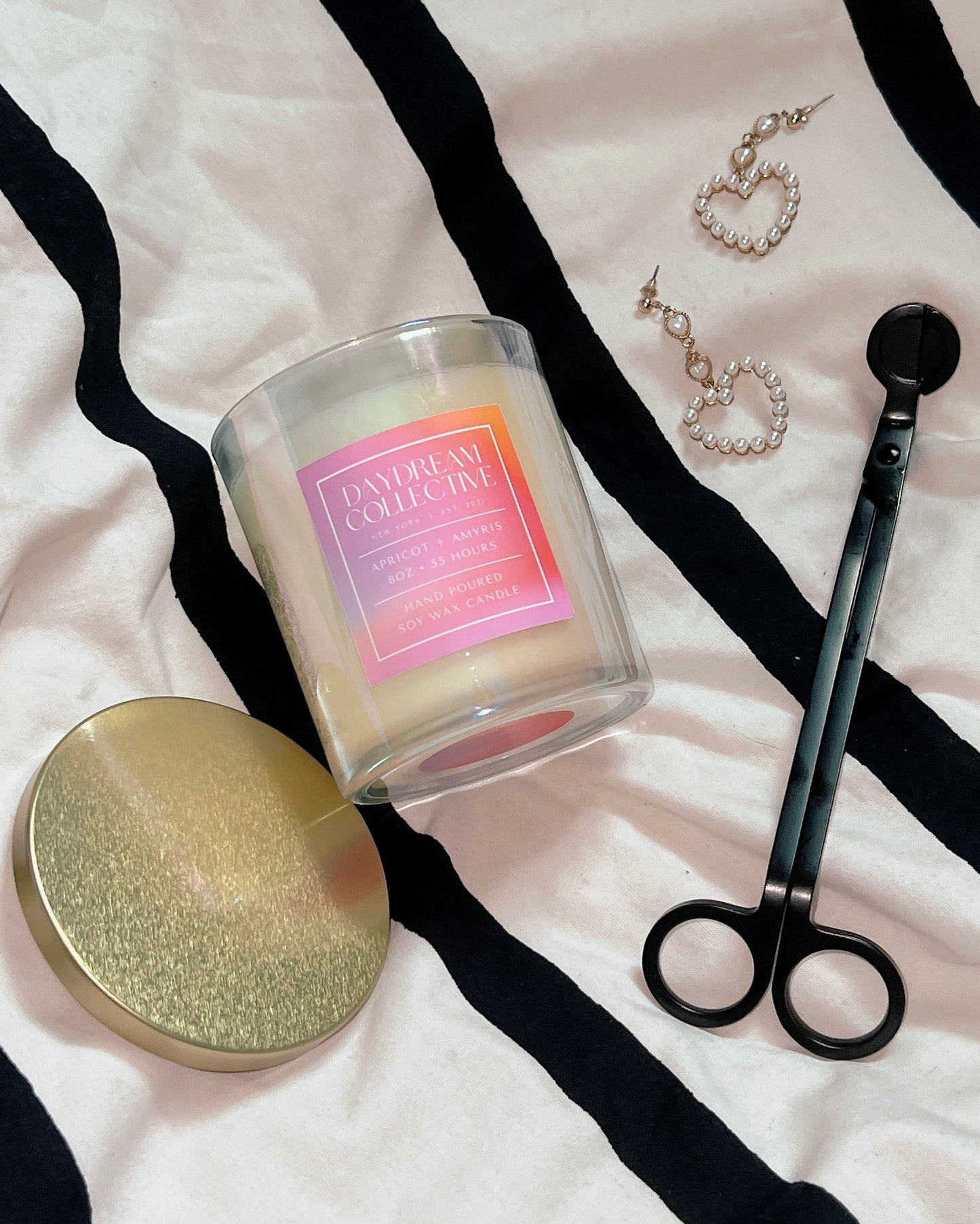 APRICOT + AMYRIS 8OZ CANDLE