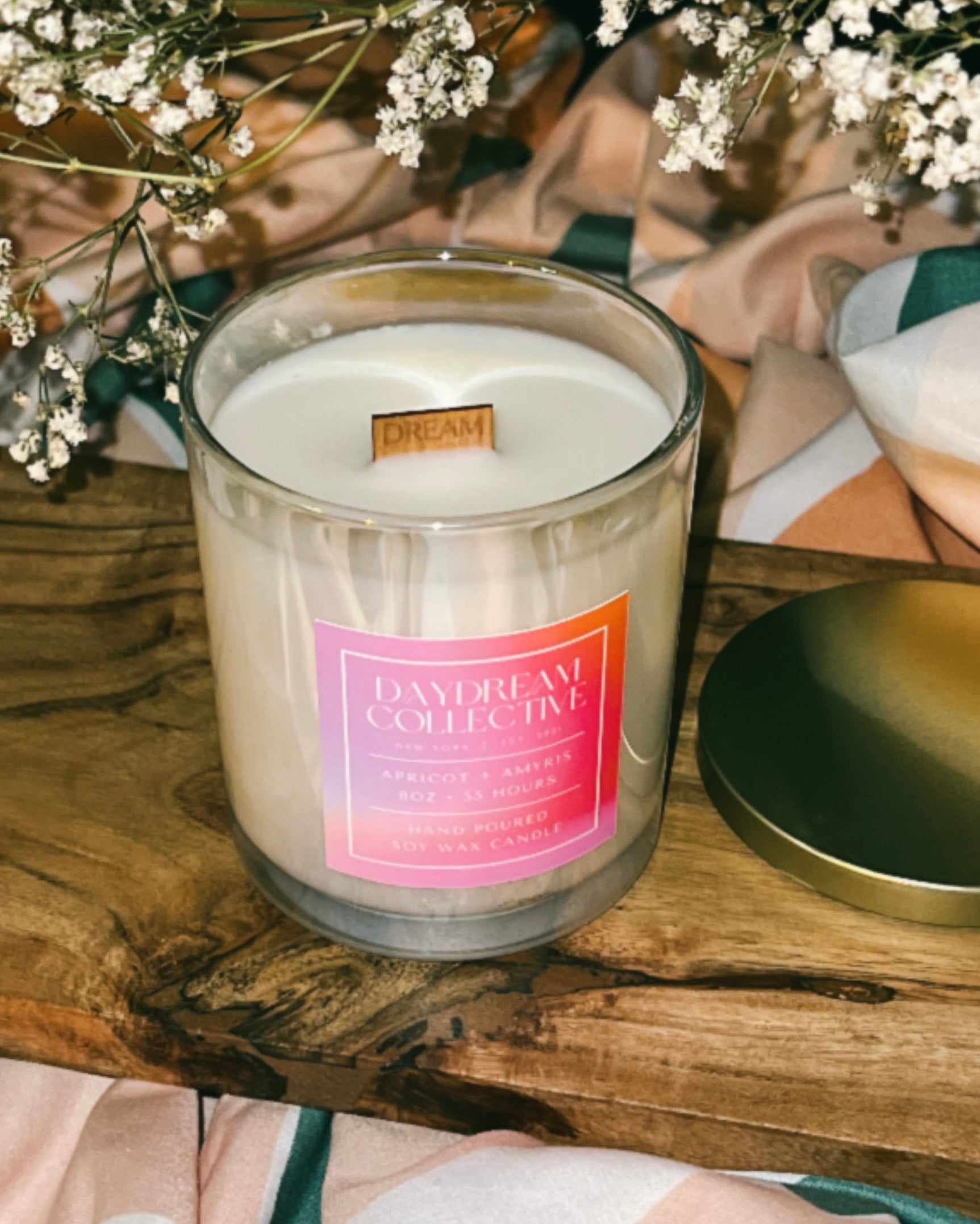 APRICOT + AMYRIS 8OZ CANDLE – Daydream Collective