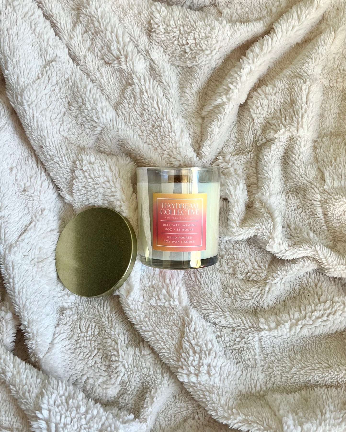 DELICATE JASMINE 8OZ CANDLE