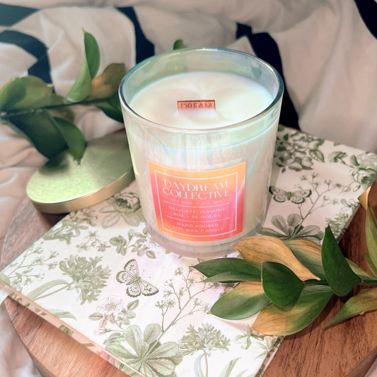 DELICATE JASMINE 8OZ CANDLE