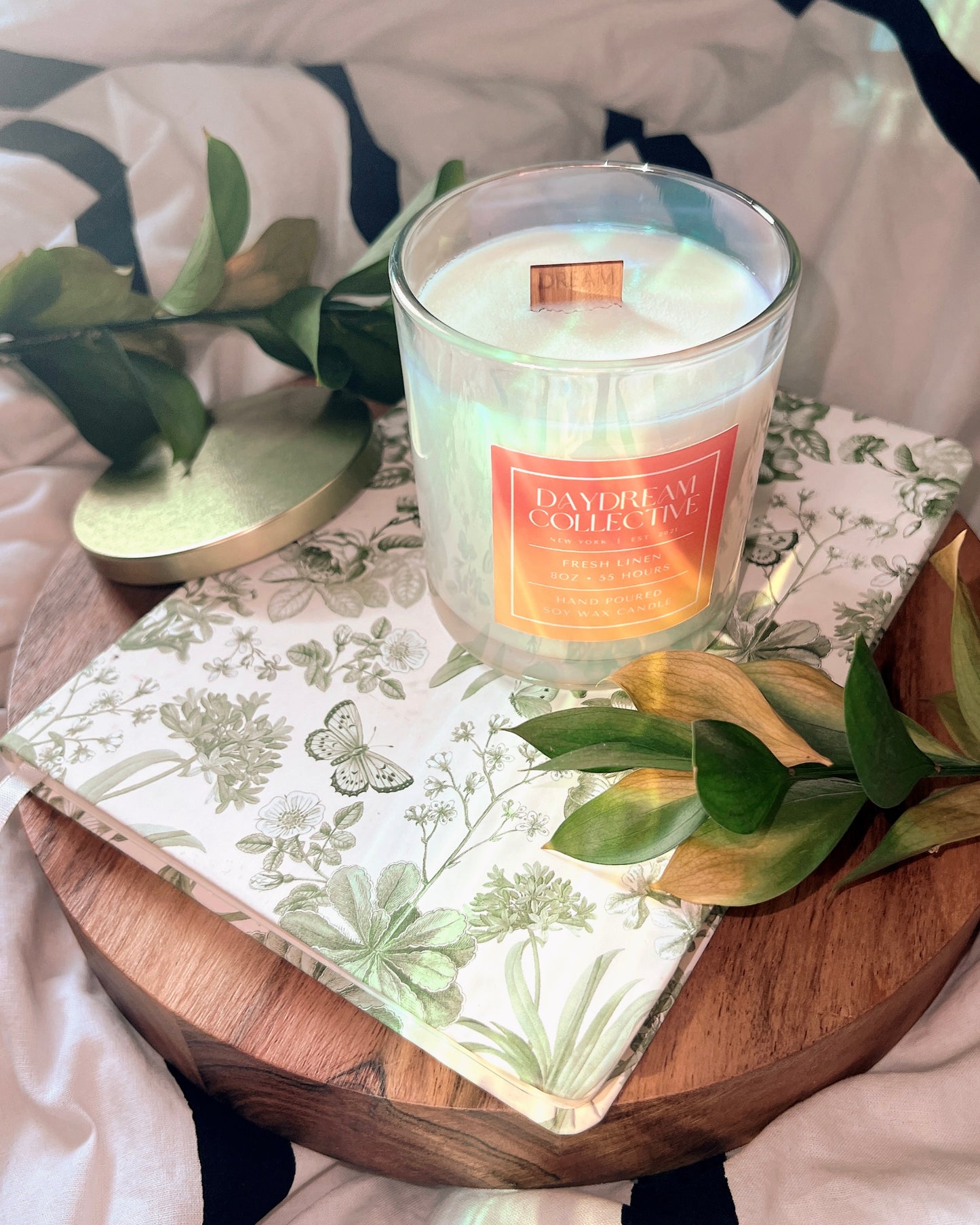 FRESH LINEN 8OZ CANDLE